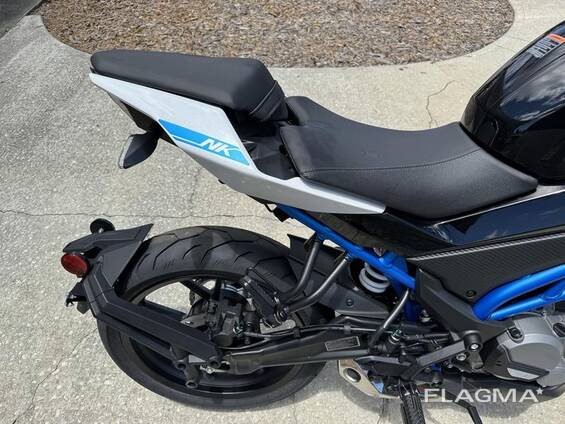 2024 CFMOTO 300NK