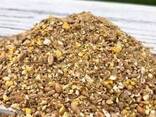 Premium Cattle Feed with Balanced Nutrition - photo 1
