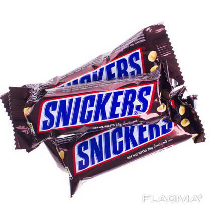 Quality snickers chocolate