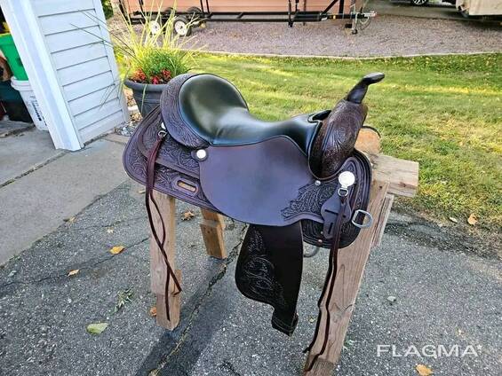 Saddle