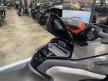 Sea-doo rxt-x 325 manta green/fiery red с прицепом - фото 2