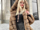 Шуба из куницы с капюшоном - фото 3