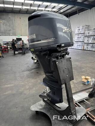 Used Yamaha 250hp 4 Stroke Outboard Motor Engine